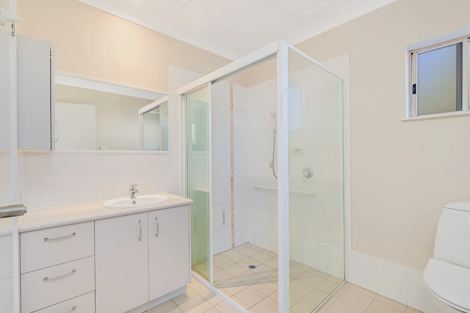 apartment_210-image-8